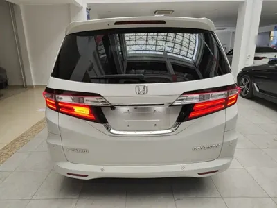 Honda Odyssey 2018, 120000 км, за 15464.68 USD - фото 6