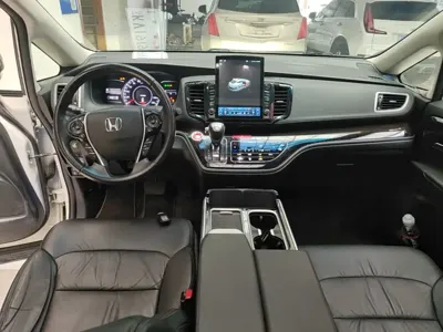 Honda Odyssey 2018, 120000 км, за 15464.68 USD - фото 10