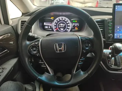 Honda Odyssey 2018, 120000 км, за 15464.68 USD - фото 11