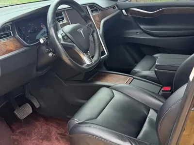 Tesla Model X 2019, 82000 км, за 28369.08 USD - фото 11