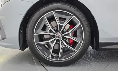 BMW 5-Series 2025, 11236 км, за 48903.77 USD