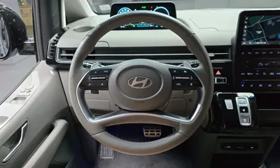 Hyundai Staria 2025, 42381 км, за 26585.27 USD - фото 13