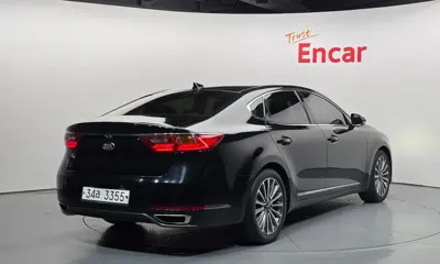 Kia K7 2017, 138133 км, за 6440.29 USD