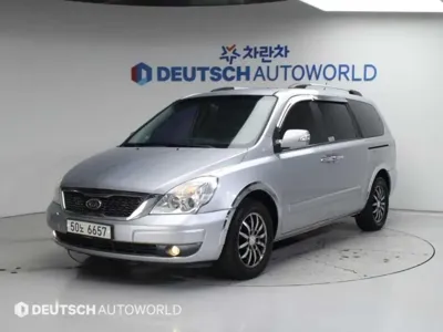 Kia Canival · 2010 год