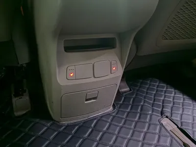 Kia Canival 2017, 170911 км, за 5842.2 USD - фото 13
