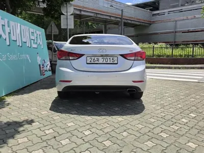 Hyundai Avante 2014, 137441 км, за 3938.56 USD