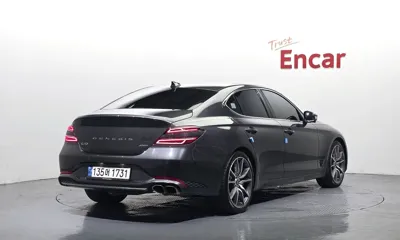 Genesis G70 2021, 119256 км, за 14047.53 USD
