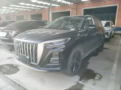 Hongqi HS3 PHEV · 2025 год