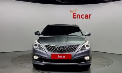 Hyundai Grandeur 2017, 178244 км, за 4297.71 USD