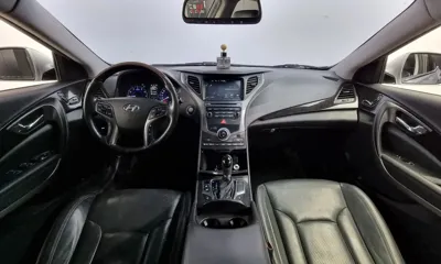 Hyundai Grandeur 2017, 178244 км, за 4297.71 USD - фото 7