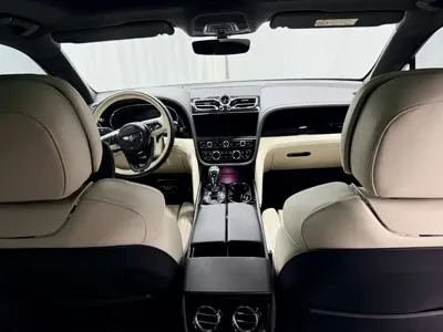 Bentley Bentayga 2021, 37000 км, за 278099.37 USD