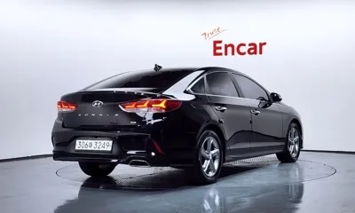 Hyundai Sonata 2019, 29655 км, за 9787.17 USD