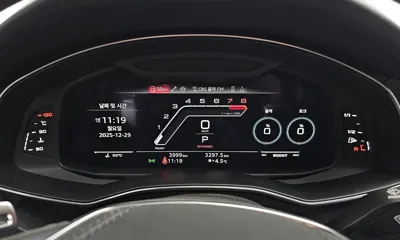 Audi RS7 2025, 3999 км, за 105297.93 USD - фото 8