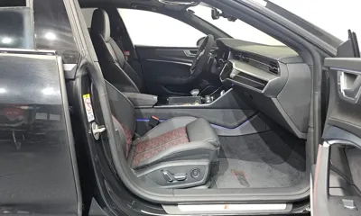 Audi RS7 2025, 3999 км, за 105297.93 USD - фото 11