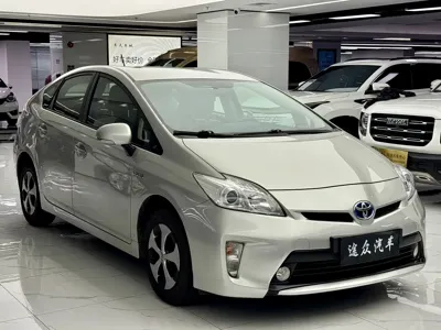 Toyota Prius 2012, 120000 км, за 8334.07 USD