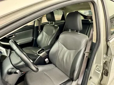 Toyota Prius 2012, 120000 км, за 8334.07 USD - фото 7