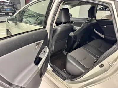 Toyota Prius 2012, 120000 км, за 8334.07 USD - фото 19