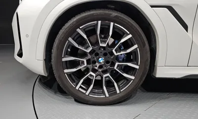 BMW X6 2025, 15619 км, за 74110.54 USD