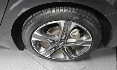 BMW X6 2025, 15619 км, за 74110.54 USD - фото 21