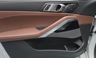 BMW X6 2025, 15619 км, за 74110.54 USD - фото 24