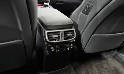 Lexus RX 2025, 9038 км, за 60391.32 USD - фото 30