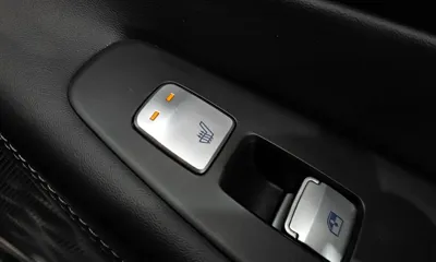 Hyundai Santafe 2021, 66411 км, за 18169.8 USD - фото 18