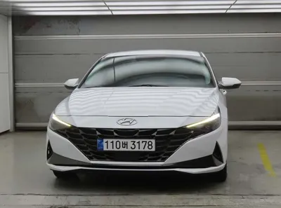 Hyundai Avante 2023, 99137 км, за 8919.72 USD