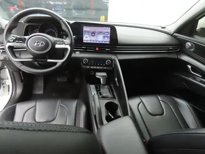 Hyundai Avante 2023, 99137 км, за 8861.76 USD - фото 7