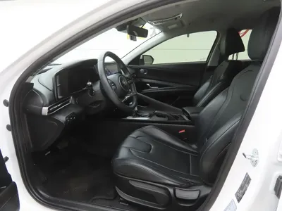 Hyundai Avante 2023, 99137 км, за 8861.76 USD - фото 10