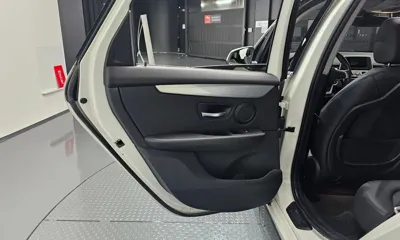 BMW 2-Series 2020, 109165 км, за 9055.38 USD - фото 25
