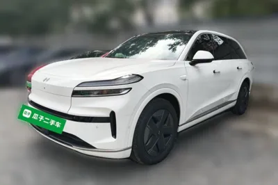 ONVO Luxeed L90 · 2025 год