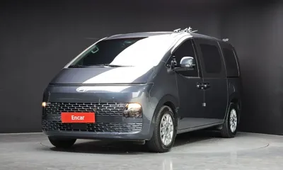 Hyundai Staria · 2025 год