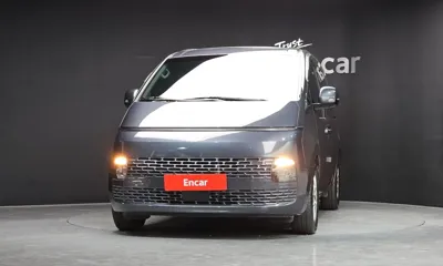 Hyundai Staria 2025, 32295 км, за 16673.23 USD
