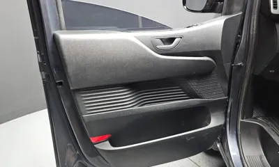 Hyundai Staria 2025, 32295 км, за 16673.23 USD - фото 24