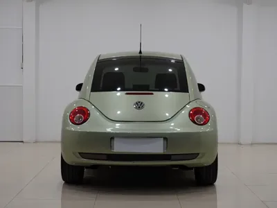 Volkswagen Beetle 2009, 106000 км, за 5575.61 USD