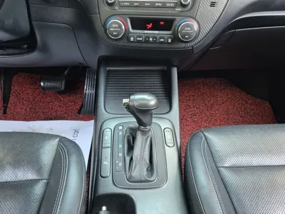 Kia K3 2015, 174927 км, за 3705.39 USD - фото 11