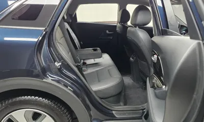 Kia Niro 2017, 85718 км, за 8599.19 USD - фото 11