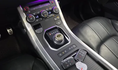 Land Rover Range Rover Evoque 2018, 106981 км, за 8435.08 USD - фото 9