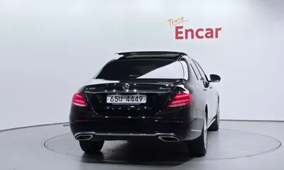 Mercedes-Benz E-Class 2019, 67344 км, за 18688.54 USD
