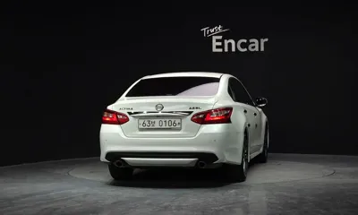 Nissan Altima 2017, 107921 км, за 3561.28 USD