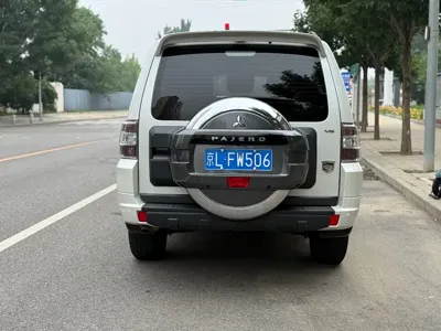 Mitsubishi Pajero (Import) 2019, 85000 км, за 19007.19 USD