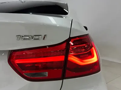 BMW 1 Series 2022, 33000 км, за 16939.79 USD - фото 9
