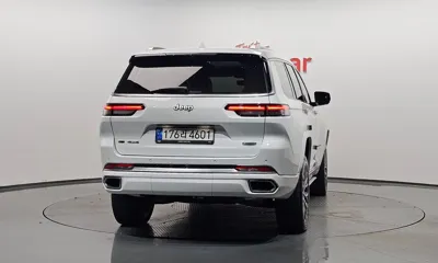 Jeep Cherokee 2022, 27998 км, за 34521.19 USD