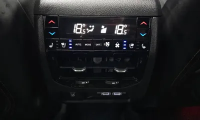 Jeep Cherokee 2022, 27998 км, за 34521.19 USD - фото 32