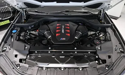 BMW X6M 2025, 8690 км, за 92309.66 USD - фото 6