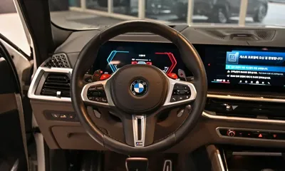 BMW X6M 2025, 8690 км, за 92309.66 USD - фото 16