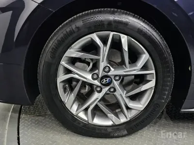 Hyundai Sonata 2020, 150175 км, за 8205.33 USD