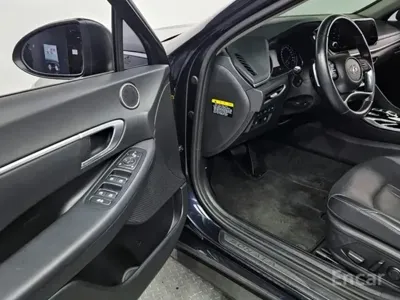 Hyundai Sonata 2020, 150175 км, за 8205.33 USD - фото 10