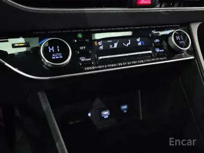 Hyundai Sonata 2020, 150175 км, за 8205.33 USD - фото 16