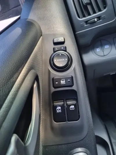 Hyundai Starex 2017, 183965 км, за 5382.7 USD - фото 10
